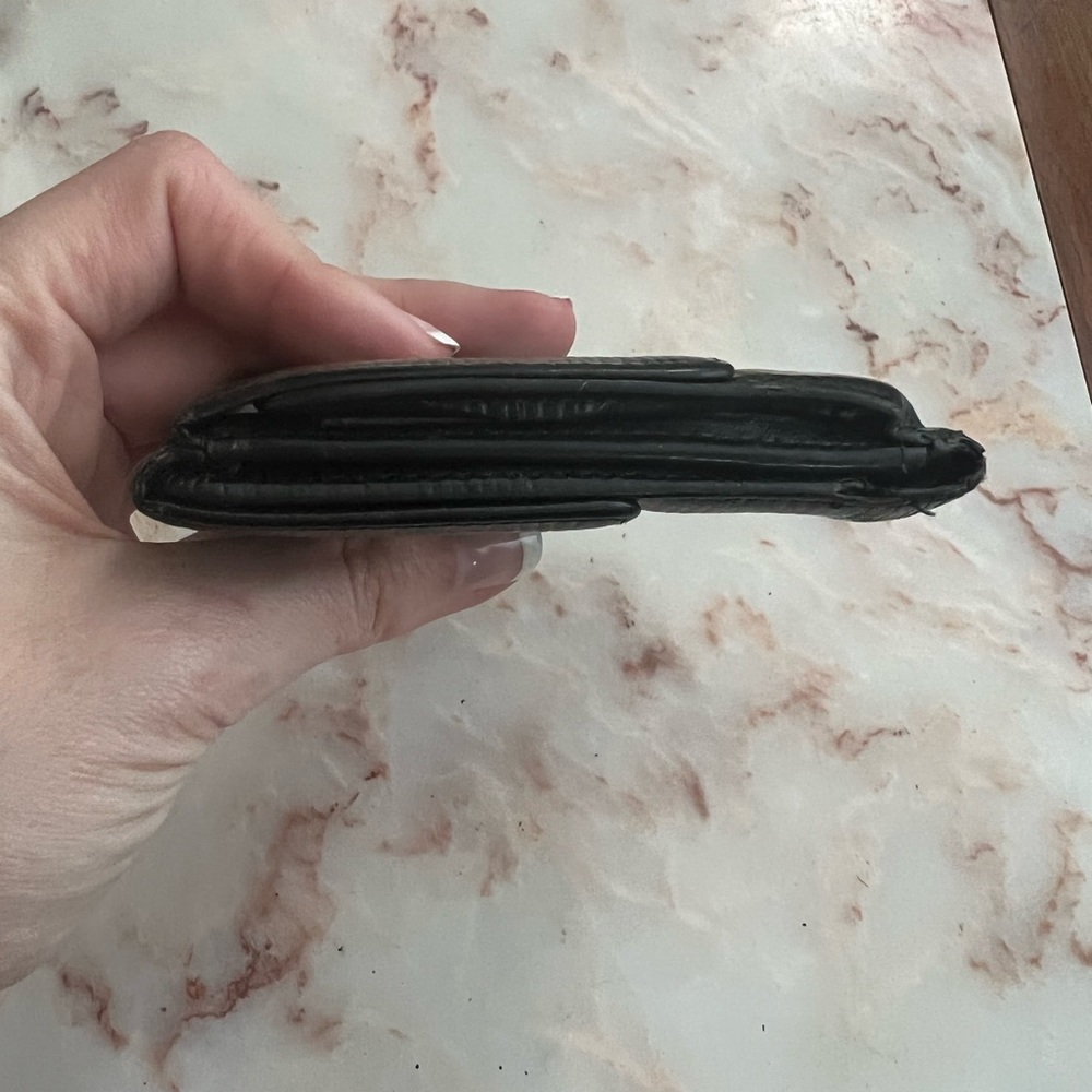 Louis Vuitton Epi Black Tassil Leather Elise Bifold Vintage Wallet SP1901 - Picture 4 of 10